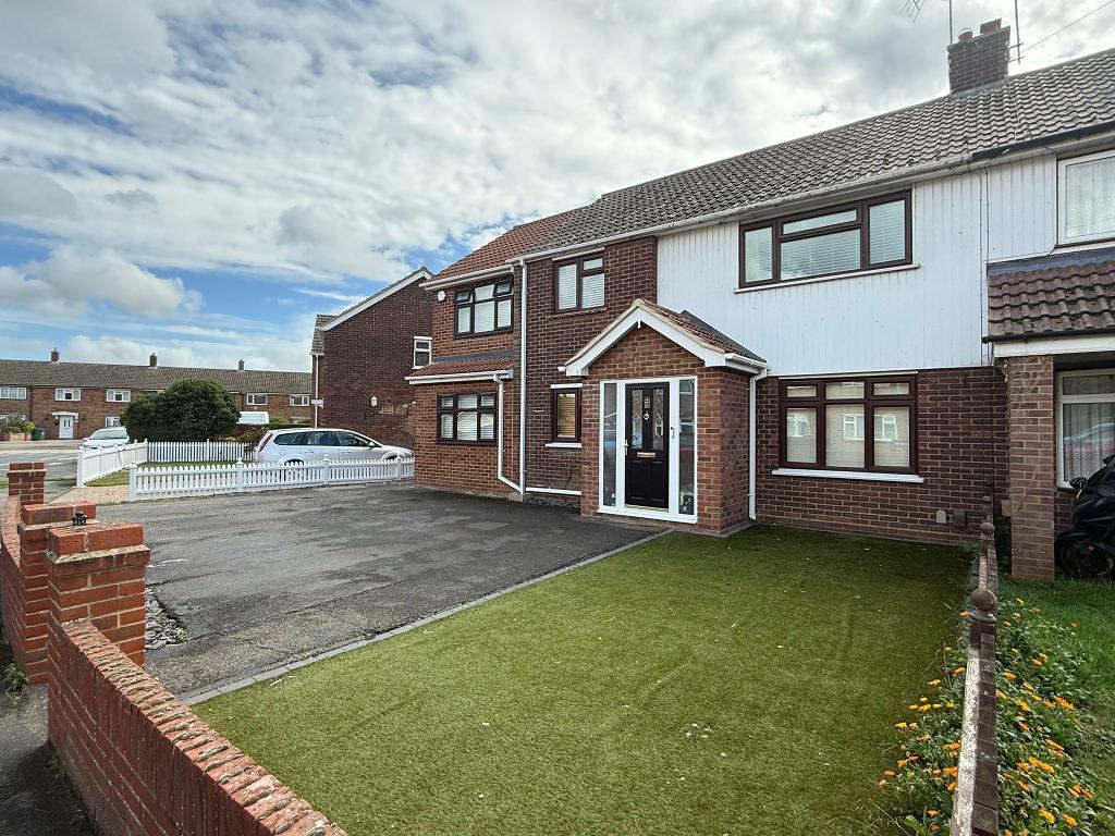 Wokindon Road, Grays, Essex, RM16 4QT